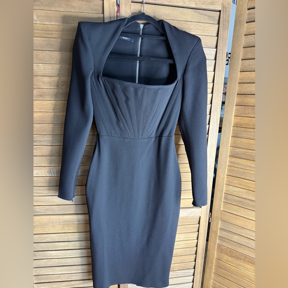 Alex Perry Black Structured Long Sleeve Dress